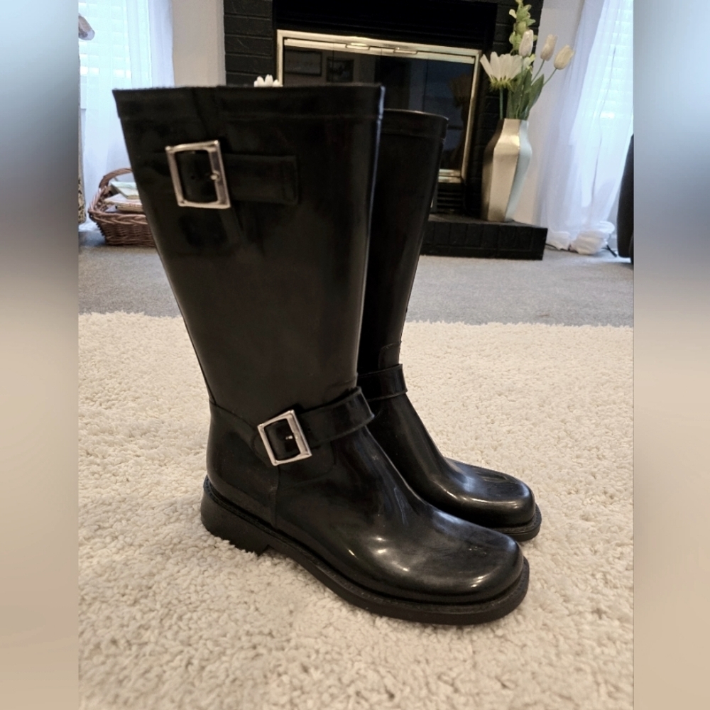 Donald J Pliner Rain Mud Boots Buckles Preppy Coastal Nautical Fisherman Sz 6